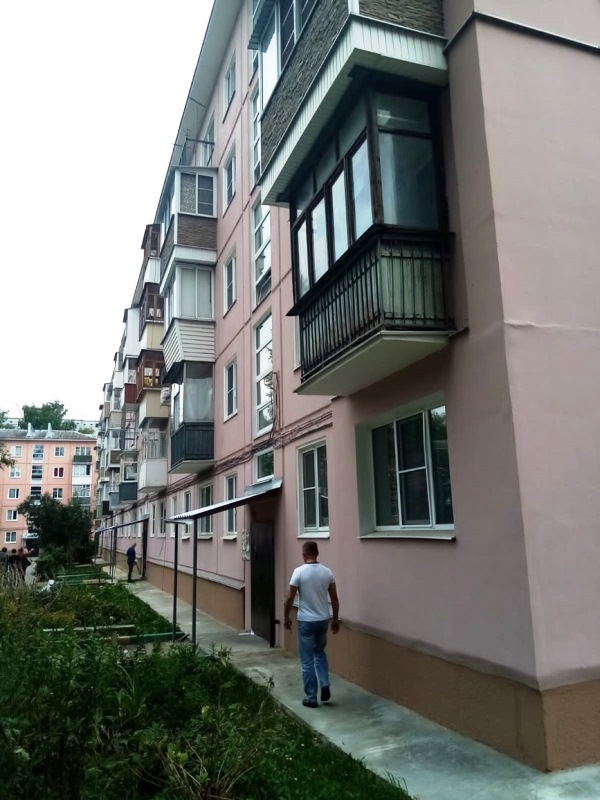 Подрядная организация завершила ремонт фасада многоквартирного  дома №74 по улице Металлургов в г. Туле. 